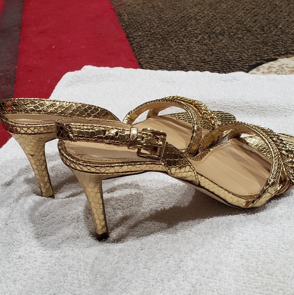 Michael Kors Heels | Gold - Picture 4 of 4